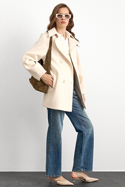 Olcay Oversize Short Coat with Epaulet Detail Ekru 3149