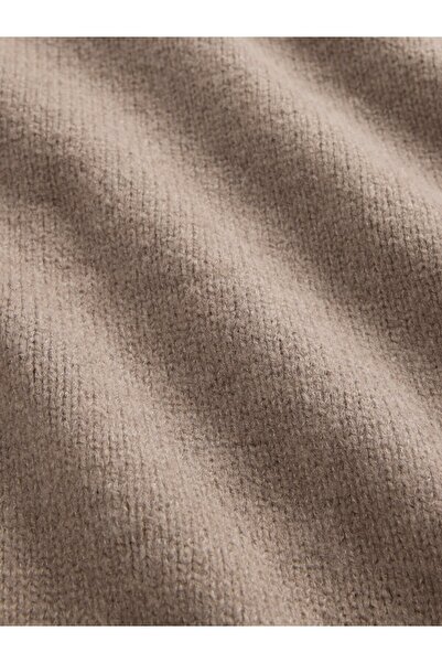 GAP Kadın Kahverengi CashSoft Oversized V-Yaka Kazak