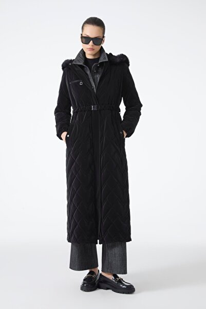 Zühre Fur Detailed Hooded Long Black Puffer Coat 12765