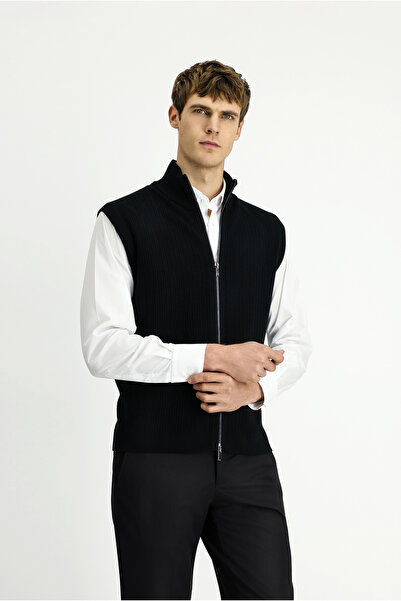 Kiğılı Desenli Fermuarlı Yünlü Triko Yelek