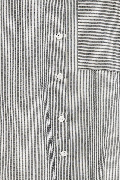 Saade Cămașă neagră în dungi - Detaliu înfășurat