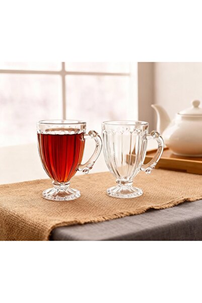 Madame Coco Denis 4-Piece Tea Cup Set