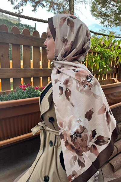 ESSLERA Çiçek Desenli Kahverengi Soft Şal