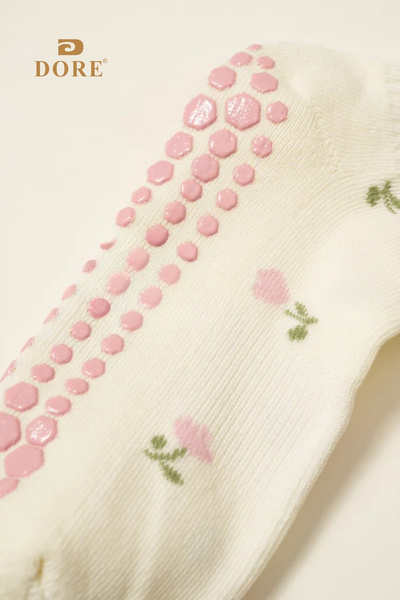 Dore Original Women's New Season Tulip Patterned Trend Model Pilates and Yoga Non-Slip Sole Socks 1 Pair