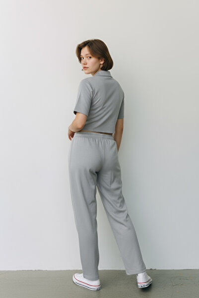 NEWCO Women's Relaxed Fit Zippered Short Sleeve Crop Elastic Tracksuit Set - Set of Two