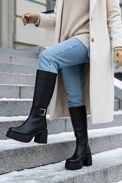 Limeo Δερμάτινες μαύρες γυναικείες μπότες με χοντρό ψηλό τακούνι με φερμουάρ και χρυσή αγκράφα