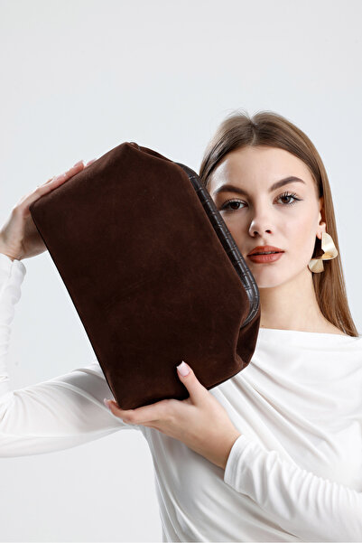 HEYBE'S Heybes Kadın Koyu Kahve Süet Clutch El Çantası Şık Zarif Ve Minimalist Kullanışlı Tasarım