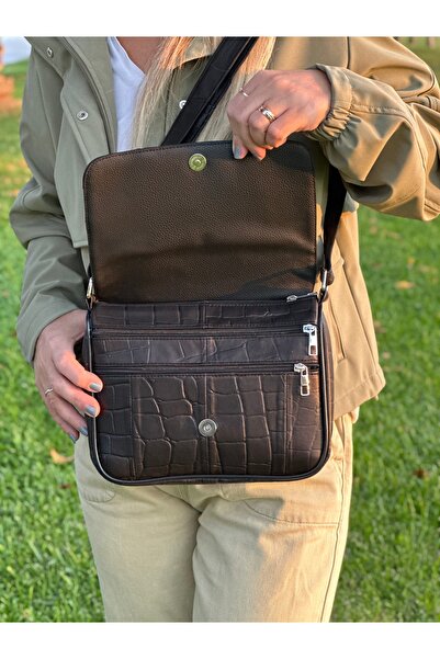 Deribag Genuine Leather, Medium Size, Black, Cross Strap, Women's Shoulder Bag 25*21*8 cm