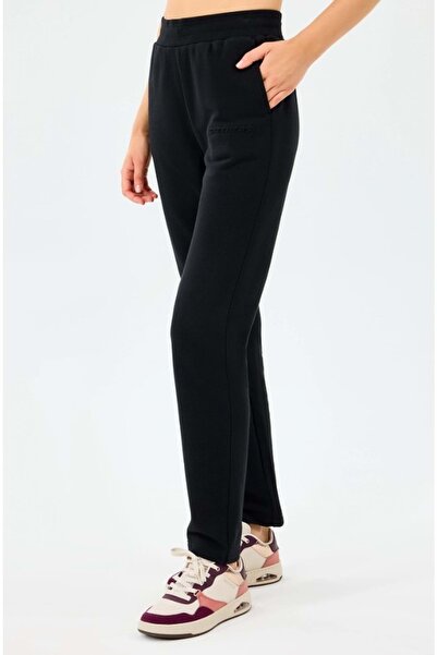 SKECHERS W Essential Slim Sweatpant S2520289 Kadın Eşofman Altı SİYAH