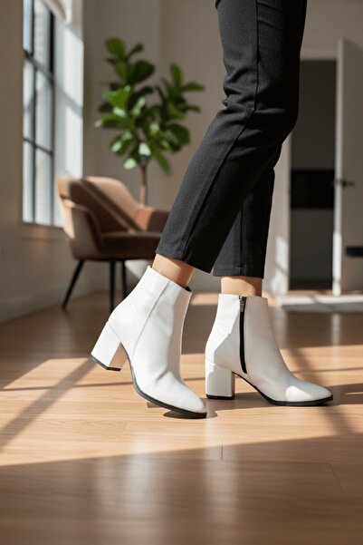 DİVOLYA Дамски ботуши с висок ток от бяла кожа (6 см) за ежедневно носене
