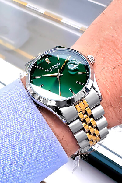 Tom Jones Erkek Kol Saati 3 Atm Su Geçirmez Gümüş Renk Çelik Kordon + Bileklik TJEG2034C1