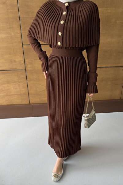 erk giyim Long Knit Dress with Cape Detail