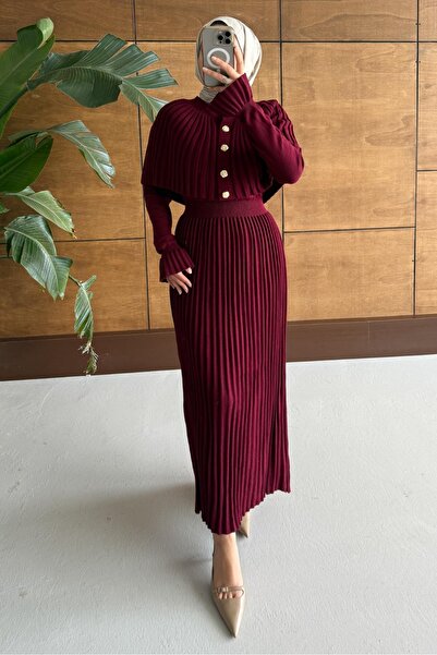 erk giyim Long Knit Dress with Cape Detail