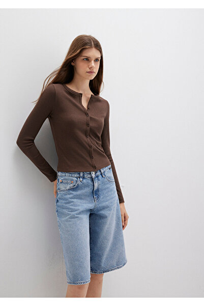 Mavi Καφέ μακρυμάνικο μπλουζάκι με λεπτομέρεια με κουμπιά Εφαρμογή στο σώμα / Εφαρμογή στο σώμα 1613330-88067