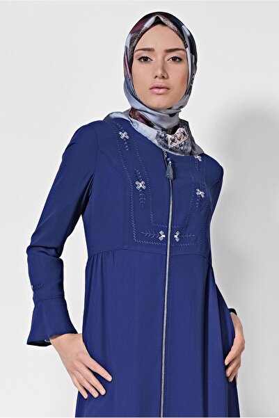 Alvina FERMUARI 8302 Модель з бахромою та вишуканою обробкою