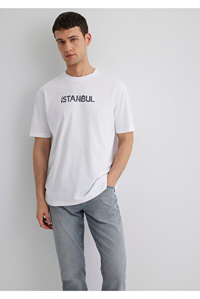 Mavi Weißes T-Shirt mit Istanbul-Print, lockere Passform / bequemer Schnitt 0612993-620