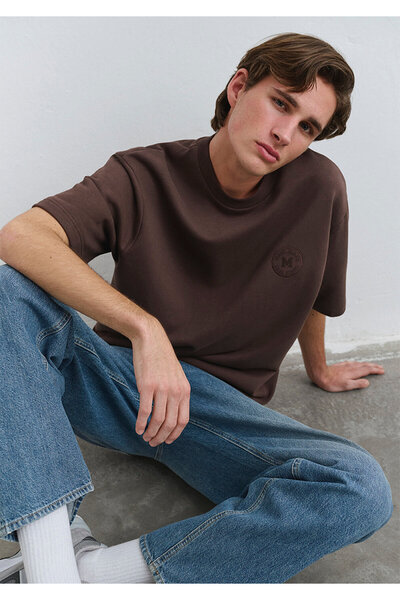 Mavi Кафява тениска с лого с кръпка Свободна кройка / Свободна удобна кройка 0612473-88067