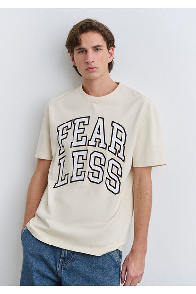 Mavi Fearless εμπριμέ εκρού μπλουζάκι Loose Fit / Loose Relaxed Fit 0612475 -70055