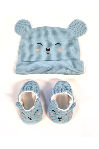 db MOON Baby Booties and Hat