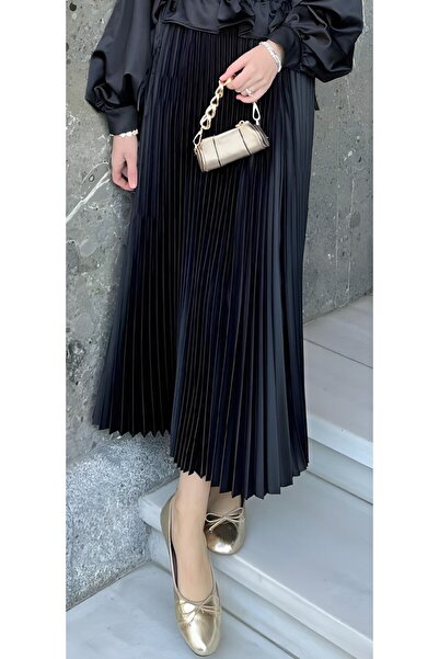 comstar Women's Stylish Pleated Long Skirt Black