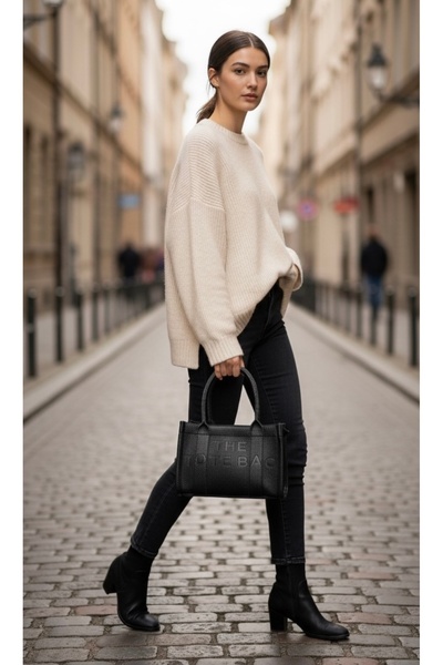 BK Bags & Accessories The Tote Bag Hand and Crossbody Bag