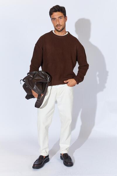 TENA Ανδρικό πλεκτό πουλόβερ με λαιμόκοψη σε καφέ χρώμα (TRZ050)