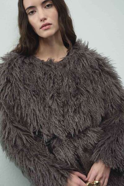 Hooopstore Selection Fluffy Feather Anthracite Jacket