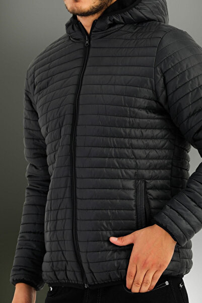 RİVERCLUP Pánská černá lemovaná větruodolná sportovní bunda