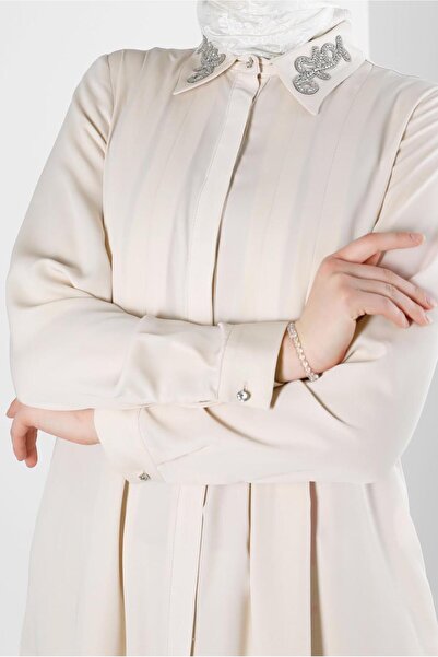 Alvina YAKASI İŞLEMELİ PİLİSE DETAYLI TUNİK 43509