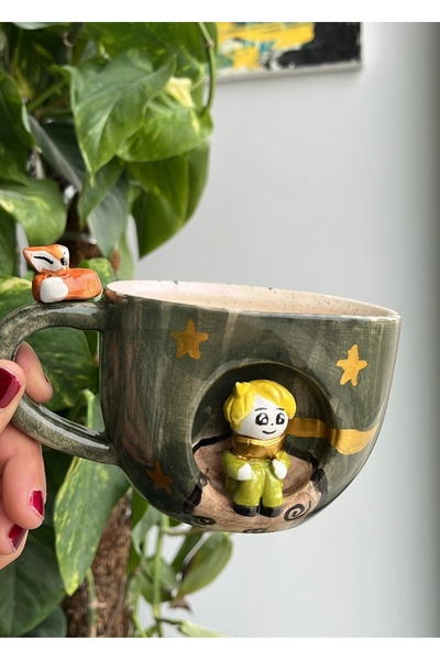 visera Handmade Khaki Green Prince Figurine Mug