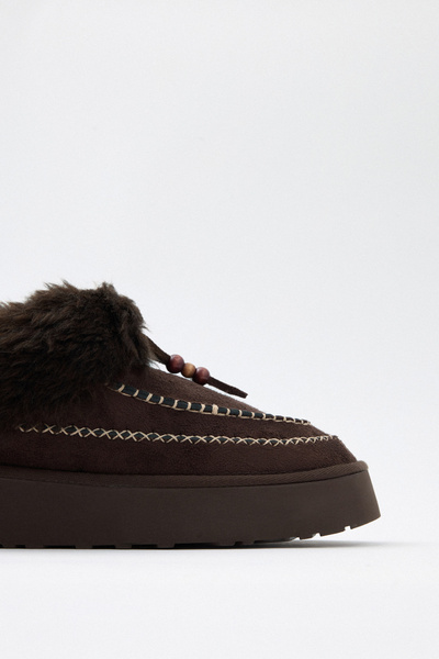 LUTVELIZADE Bot 2523 - İçi Kürklü Boncuk İşlemeli Acı Kahve Süet Kadın Bot