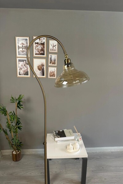 Bamyum Bal Rengi Cam Lambader Soru İşareti Gövde Modern Dekoratif Metal Oturma Odası Zemin Lambası