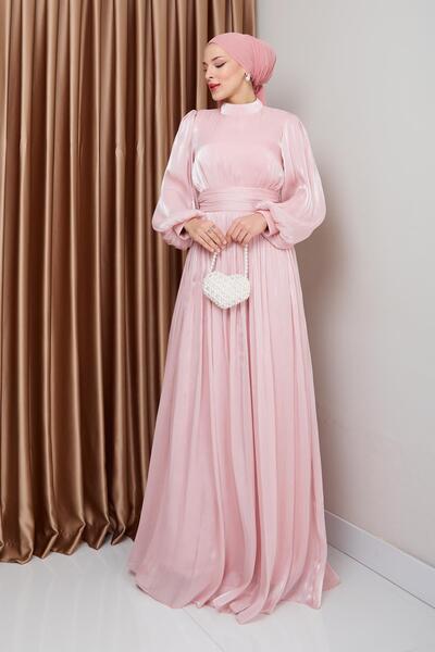 Olcay Hedvábné hidžábové večerní šaty Yoryo s detailem se stahovací šňůrkou v pase Pudra 1225
