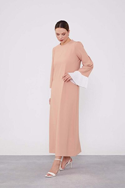 Levidor Chiffon Pleated Salmon Dress