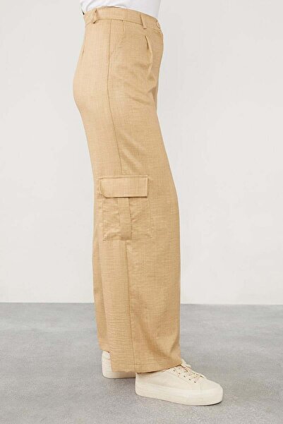 Levidor Παντελόνι Cargo από λινό σε μπεζ χρώμα