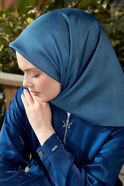 Levidor Navy Blue Double Sided Twill Silk Scarf