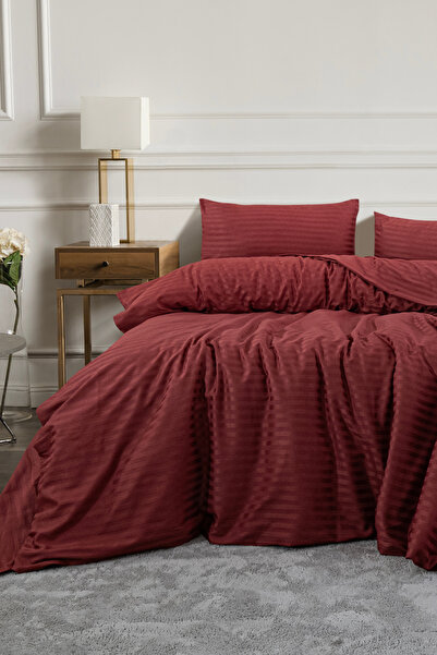 BESTİNA GOLD Set cuvertură dublă din satin - Roșu Claret