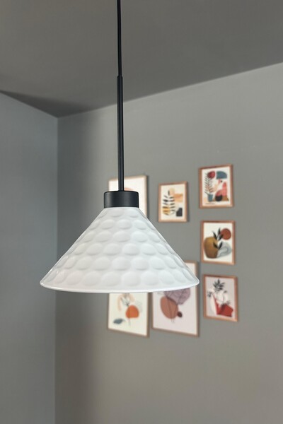 Bamyum Rumy Beyaz Tekli Avize İnce Siyah Başlık Sarkıt Ofis Showroom Salon Mutfak Avizeleri