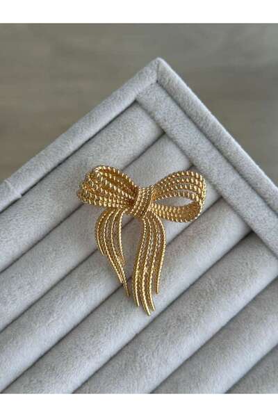İREM YILDIZ Şık Fiyonk Desenli Broş