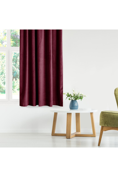 Amelia Home Velvet curtain with rings, Velvet, 210 g/m2, opacity 77%, 140 x 245 cm, Red, 1 pc.