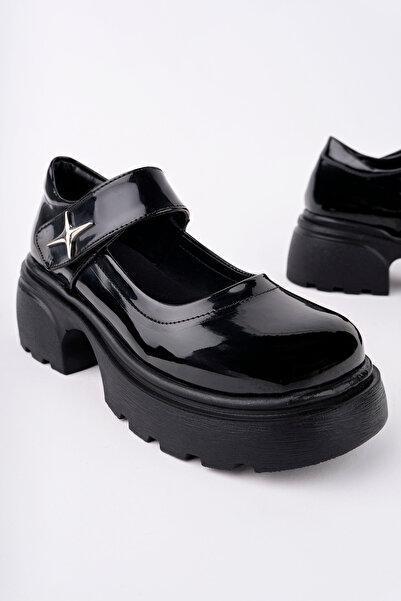 Madam Tarz Grace Yıldız Детайлни мокасини с катарами