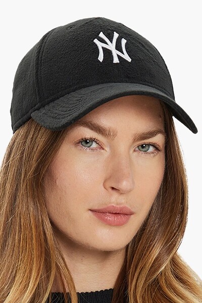 NEW ERA Cosy 9Forty New York Yankees Adjustable Cap Unisex Polar Hat Black