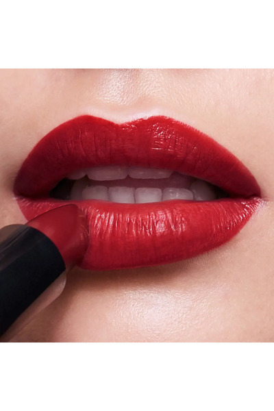 Oriflame OnColour Cream Lipstick Coral Red (38690) 2.5 g