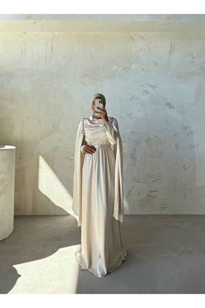 By Merve Serin LİORA ELBİSE