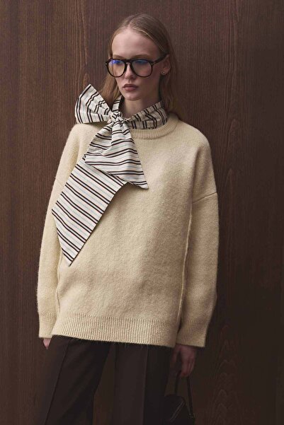 Hooopstore Premium Soft Textured Butter Yellow Sweater