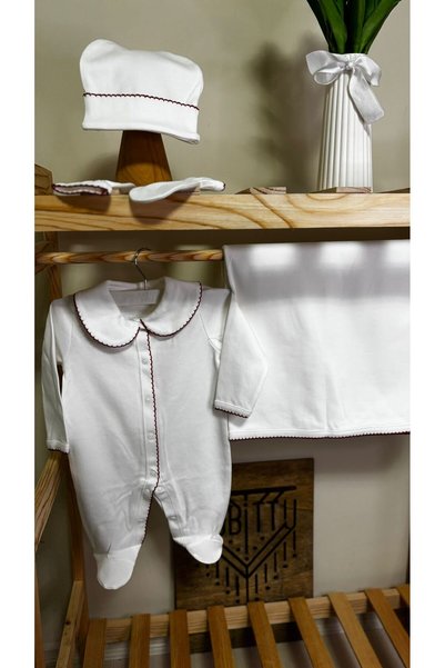 hobittubaby Red Embroidered Combed Cotton Baby Hospital Discharge Set