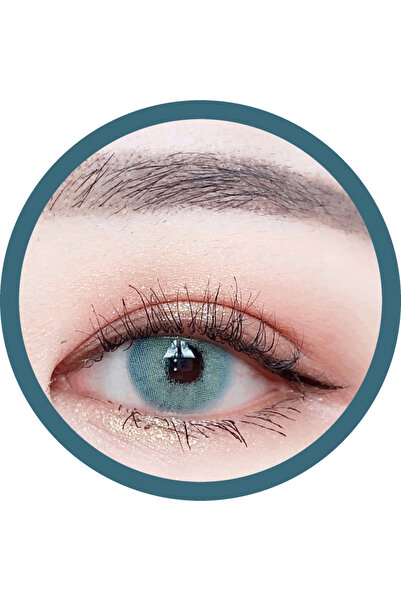 Urban Layer Yukon Blue Blue colored contact lenses, complete package with solution and case