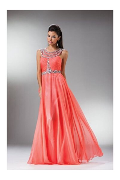 Ladivine Los Angeles Long coral evening dress with a cloche made of veil