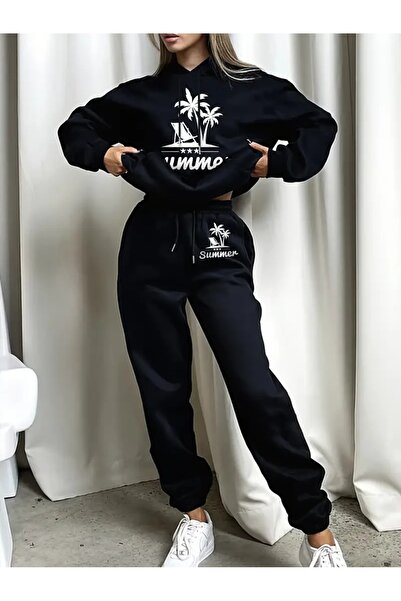 LAYORA 3 Thread Fleece Hoodie Set – Modern and Comfortable Street Style Look