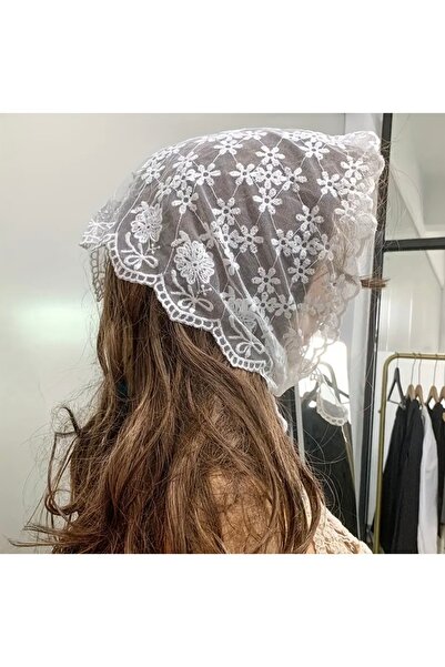 FloresDeCarnaval Fleur de Dentelle – Vintage Lace Triangle 127 cm Large Scarf/Shawl